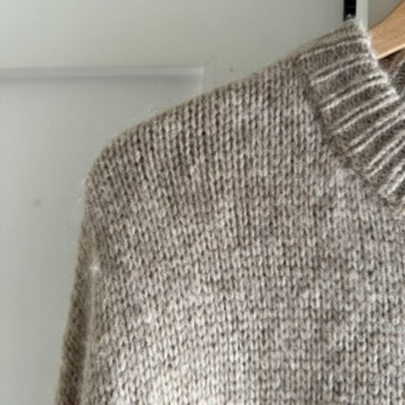 Jenni Kayne Cream Crew Neck Sweater - Picture 7 of 12